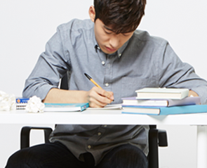 허리디스크를 유발하는 원인